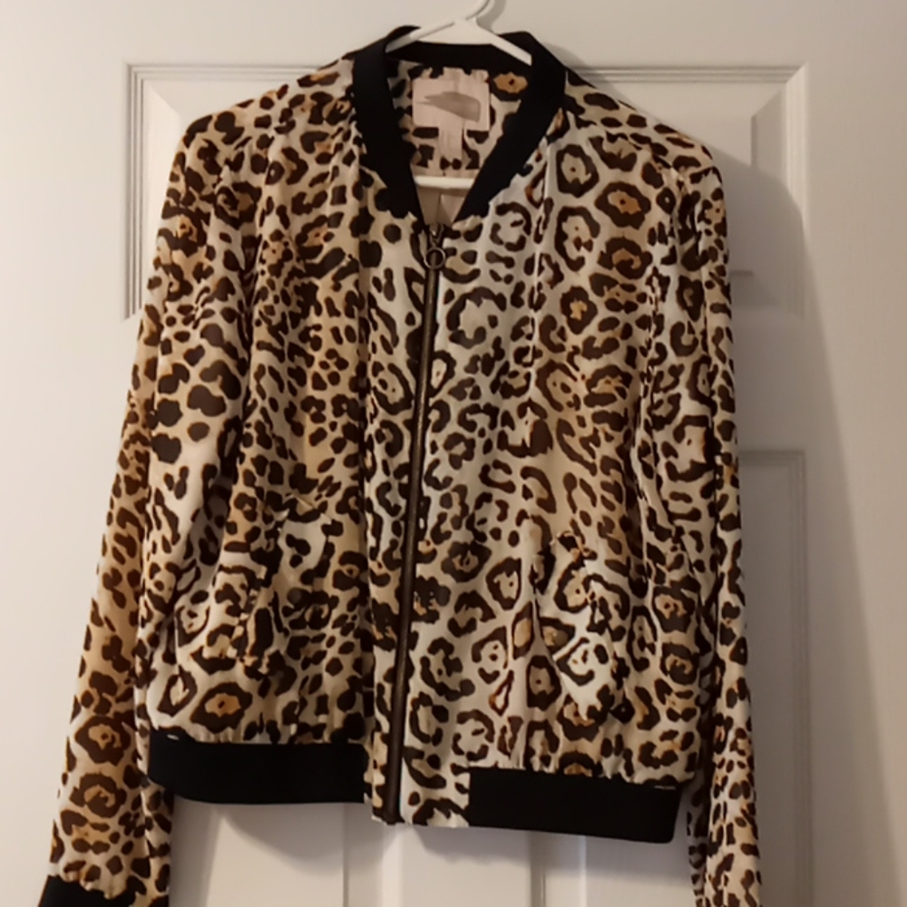 Animal print new jacket Forever 21
